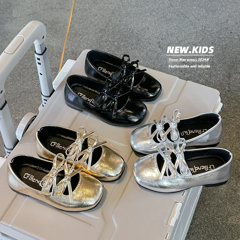 

2025 Autumn New Children Leather Shoes for Girls Fashion Princess Style Soft Bottom Sweet Bowtie Dancing Versatile Party Shoe