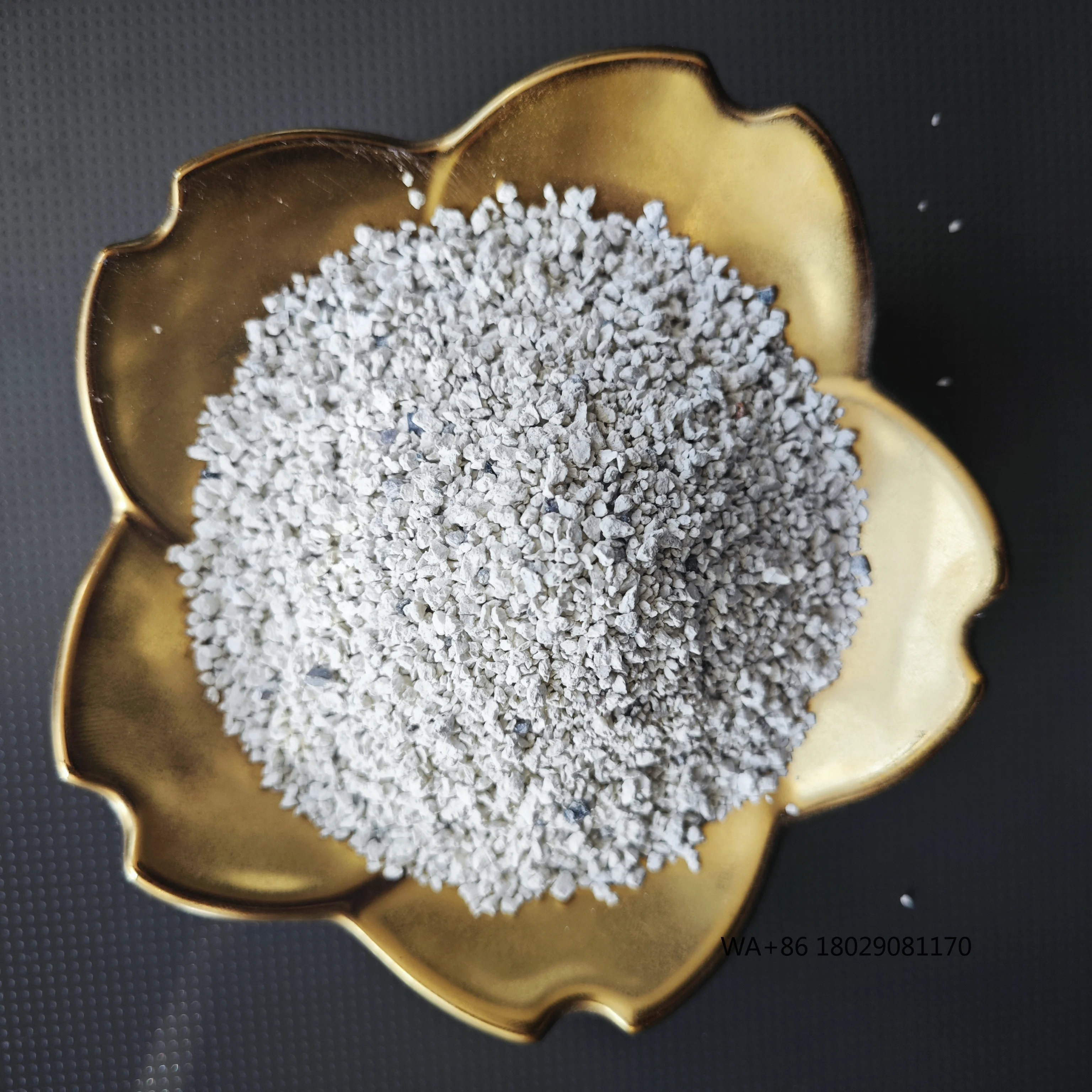 

Lasting Safe Moisture Absorption Capacity Cat Litter for Pets High Quality Premium Long