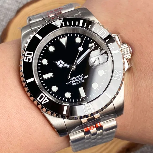 Imagen 2 del producto Miyota 8215 PT5000 Acero inoxidable 40mm buceo automático hombres reloj cristal de zafiro bisel giratorio luminoso reloj de pulsera mecánico