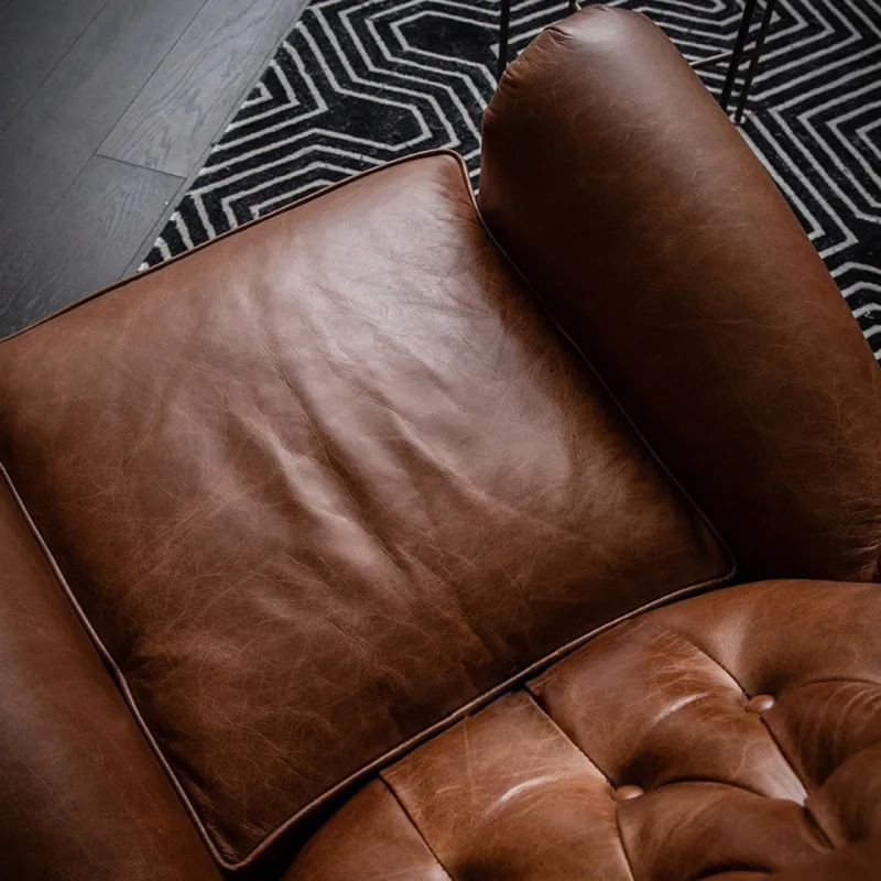 Einzelner lässiger Sessel für das Wohnzimmer