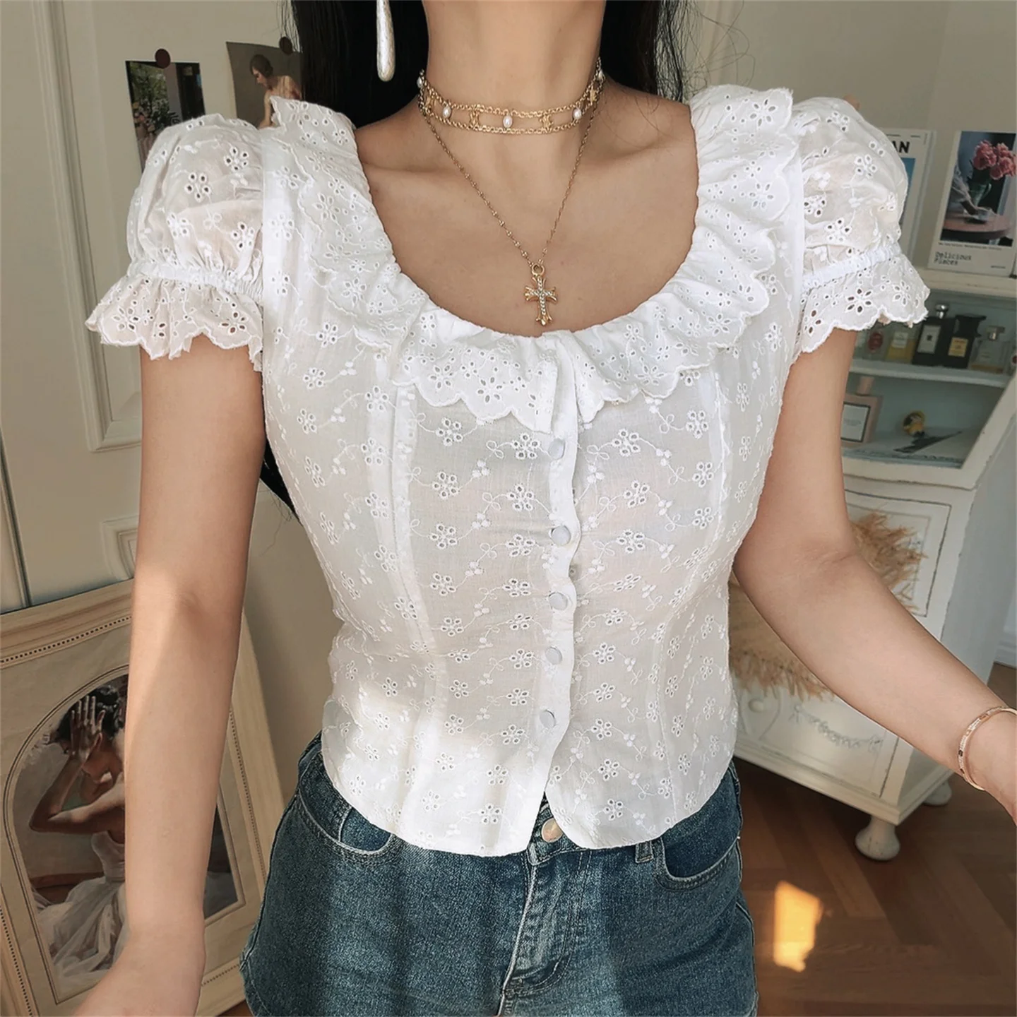 

French Style Embroidered Cotton Short Sleeve Shirt Spring Summer Turn Collar Flower Bud Bubble Sleeve White Women's Shirt