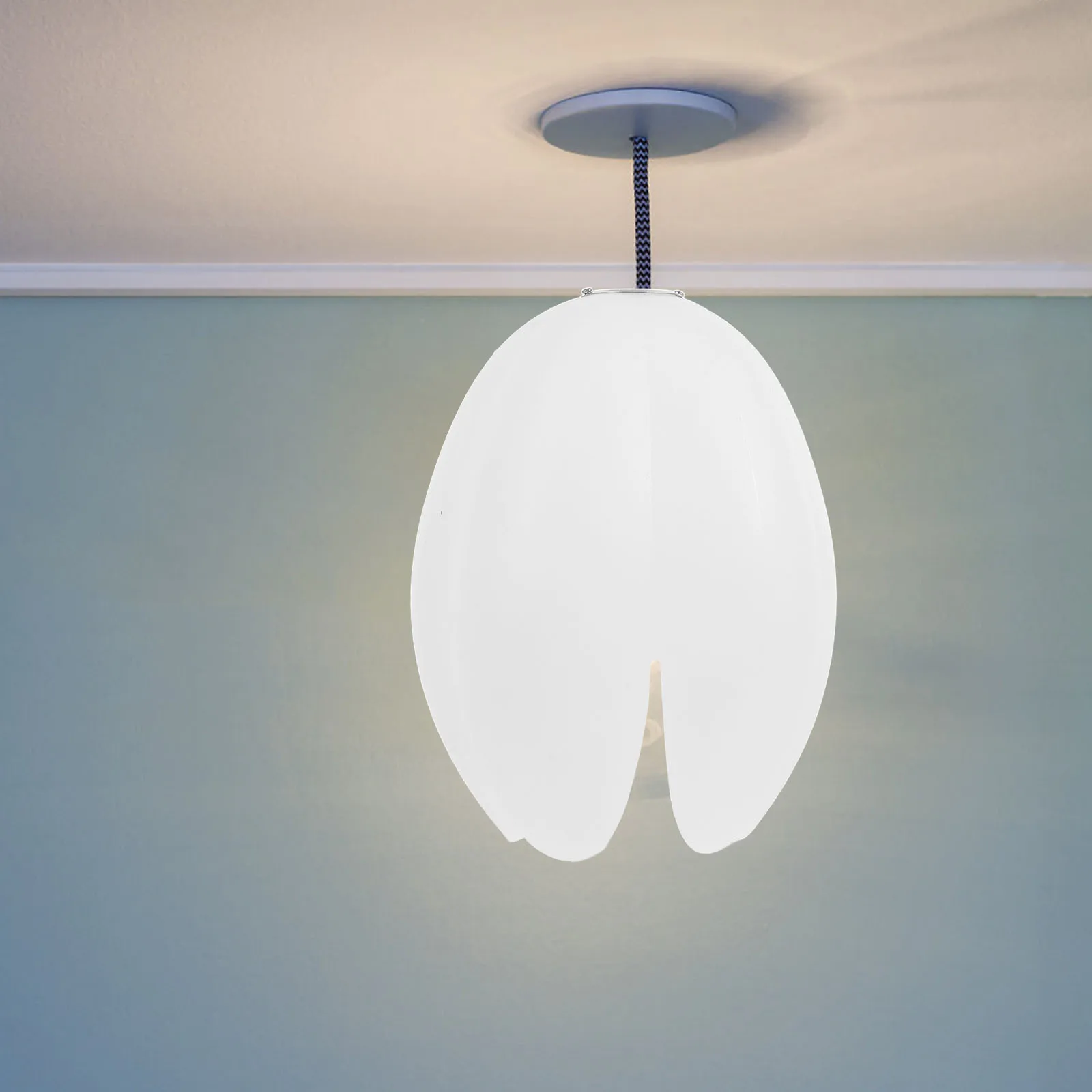 

Restaurant Pendant Lamp Shade Replacement Plastic Decorative Light Cover For Ceiling Hotel Coffee Shop Wall Desk Lamp