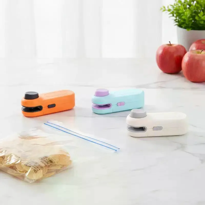 1pcs Mini Heat Bag Sealing Machine Package Sealer Bags Thermal Plastic Food Bag Closure Portable Sealer Kitchen Accessories view 4