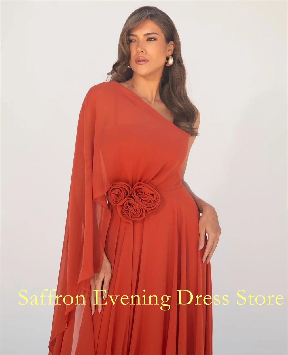 فستان سهرة مخصص بالزهور الحساسة رشيق بكتف واحد للحفلات فستان كلاسيكي من الشيفون على شكل حرف a وسحاب خلفي للمشاهير