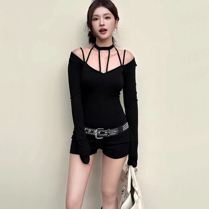 

Women's Halter Neck Romper With Straps Detail Hollow Out Playsuits With Zip Back