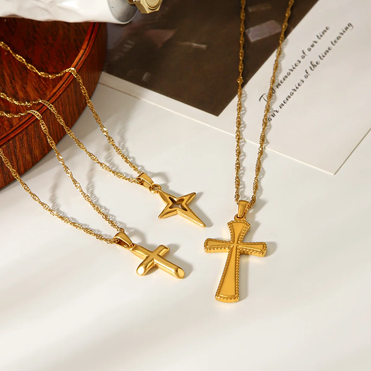 

Stainless Steel Plated 18K Gold Necklace Cross Women's Sweater Necklace Pendant Jewelry Gift for Women