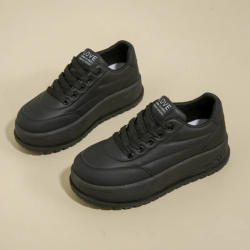 

Winter cotton shoes for women thickened with fleece warm anti-slip and waterproof leather surface casual sports board shoes