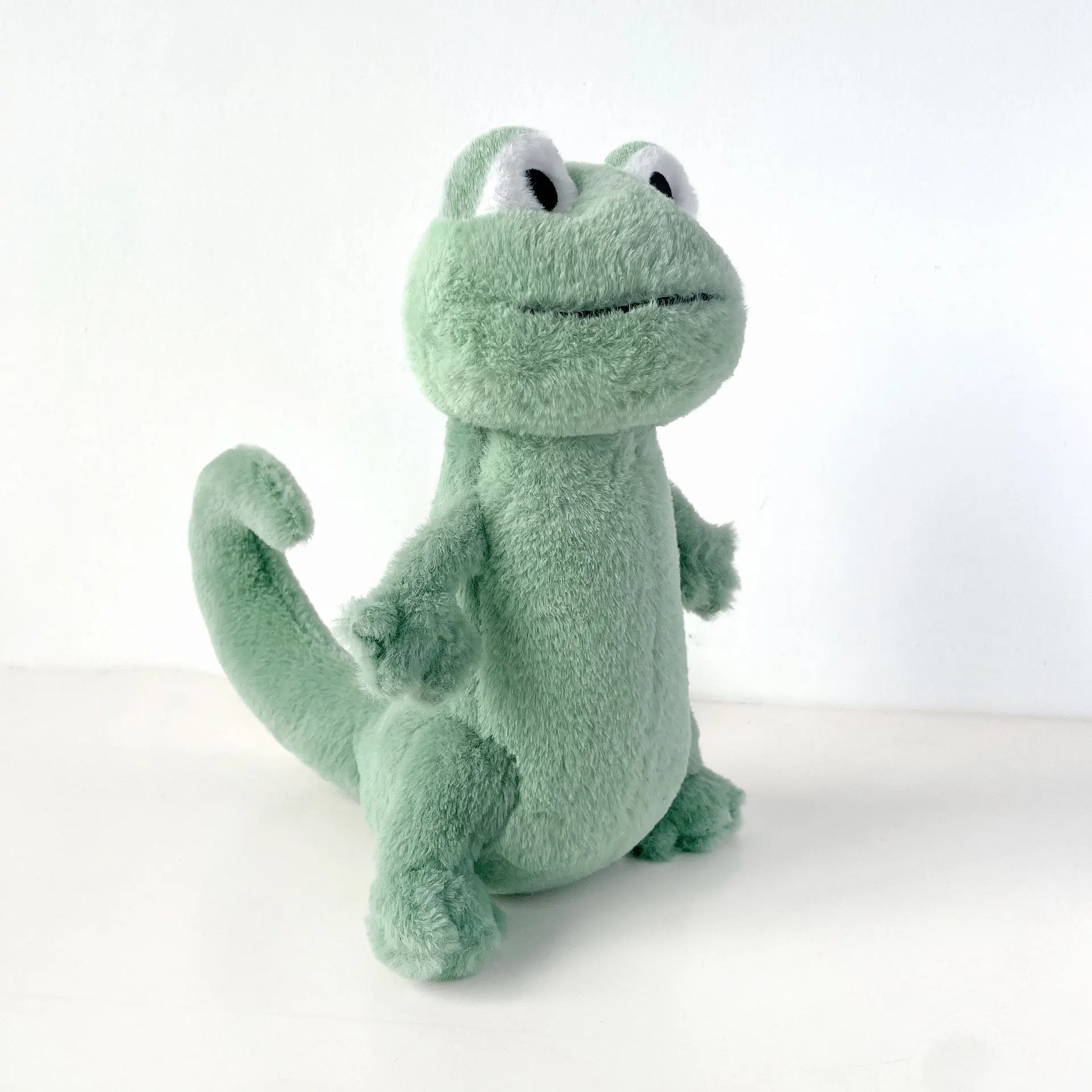 lizard Tom Plush Doll Cute Anime Peripherals Toy Birthday Christmas Gift