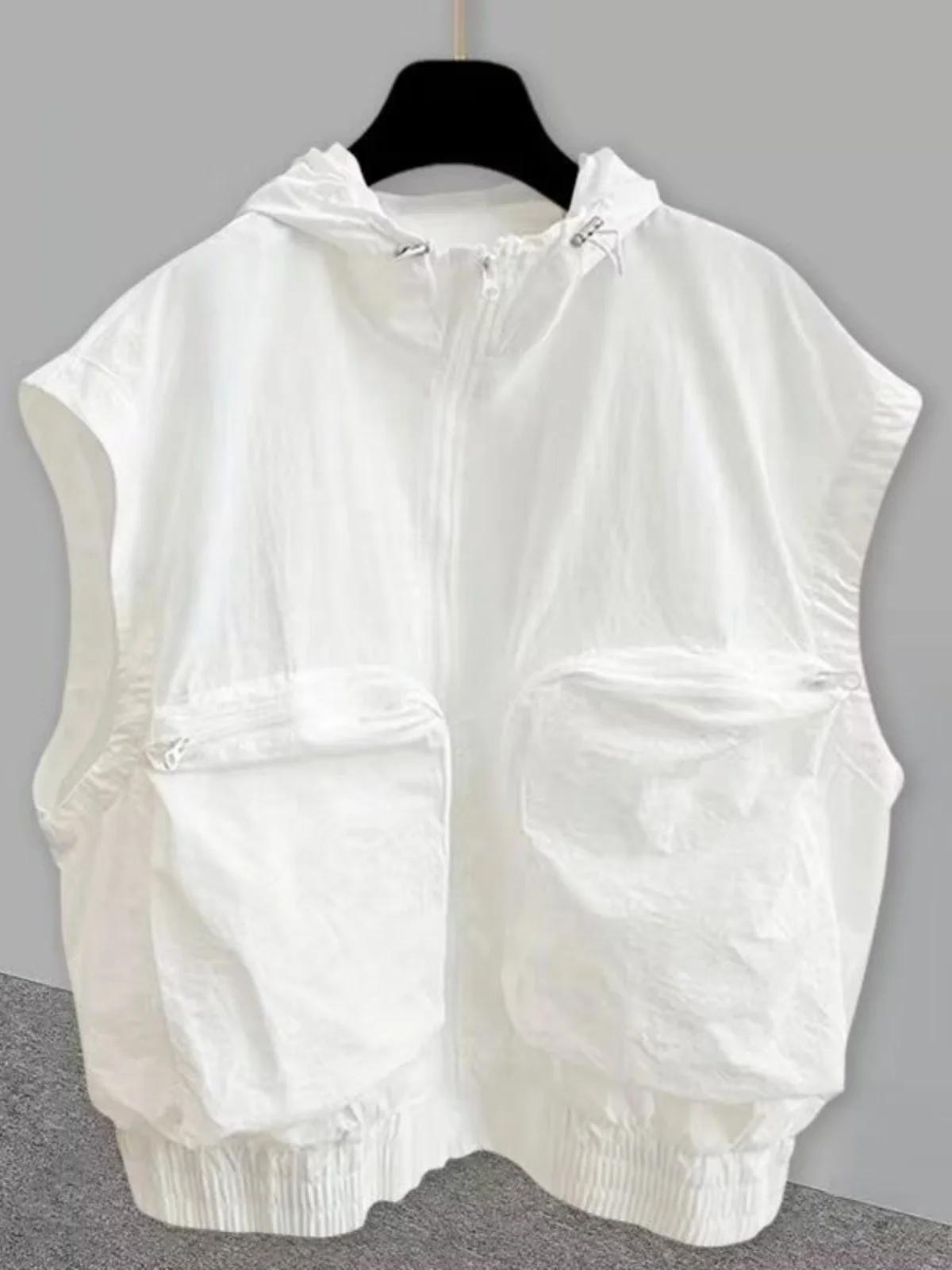 

Lightweight Qui-Dry Outdoor Workwear Vest Men's Summer Trendy Loose Svel Hooded Se Vest Top Thin Zipper Decoration
