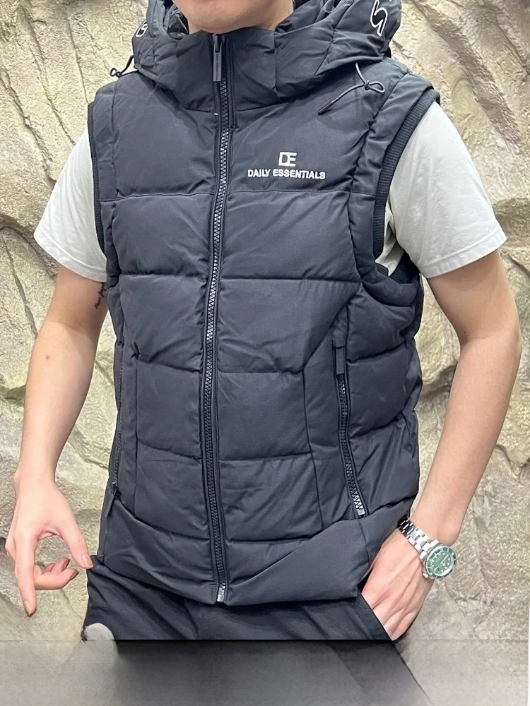 

Thiened Winter Cotton Vest for Men Casual Embroidery Proc Detachable Cap Stand Collar Lightweight Polyester Fiber