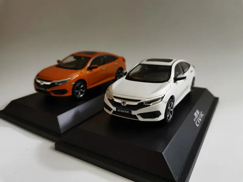 

1/43 Honda CIVIC 10 generations 10th Diecast Metal Car Model Toys Boy Girl Gift