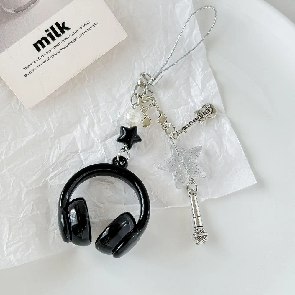 Black Music Earphones Mobile Phone Chains Cool Button Pinch Music Small Pendant Creative Decompression Backpack Pendant Keychain
