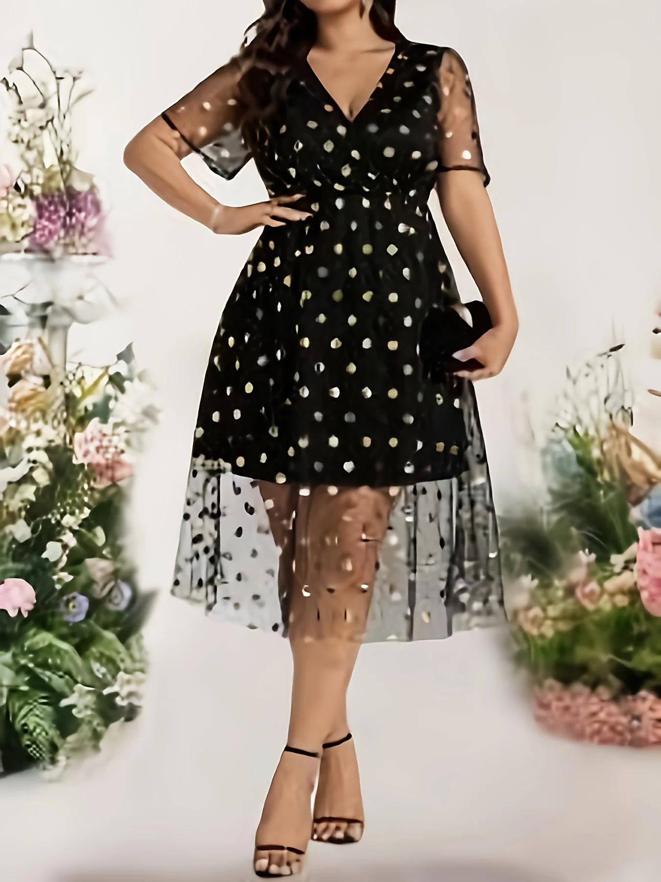 

Women's Plus Size Polka Dot Mesh Dress V - Neck Short Sleeve Evening Dress