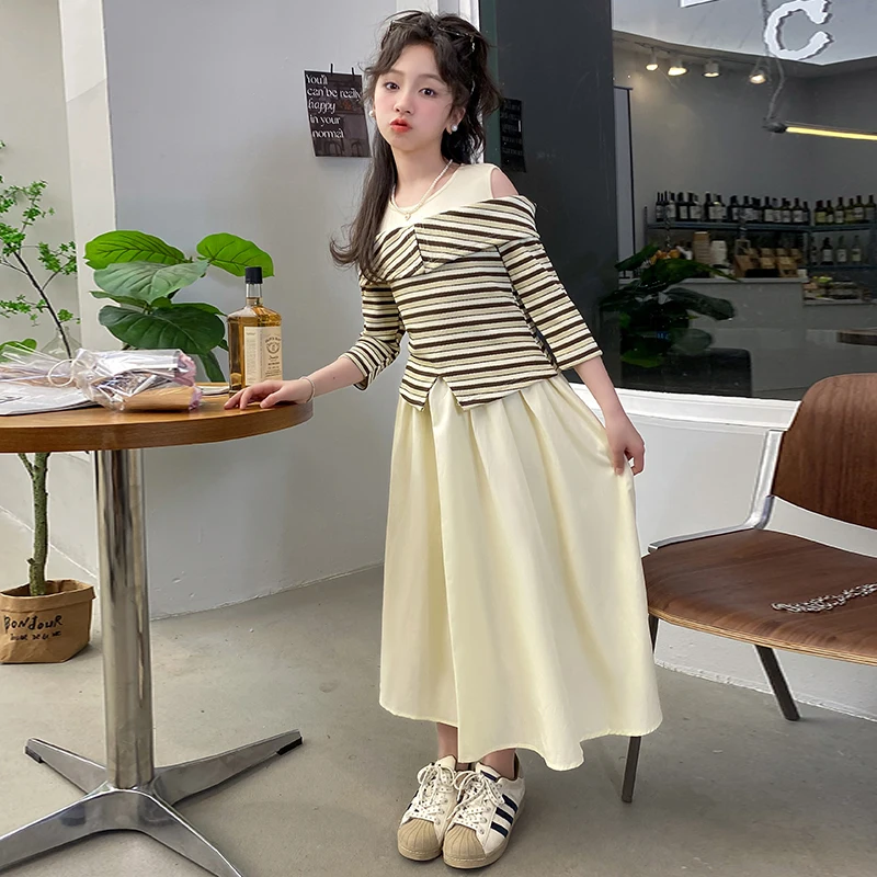 Summer Girls Off Shoulder Striped Half sleeved Shirt Long Dress Set New Children's Set Princess Birthday Party Dress Clothing