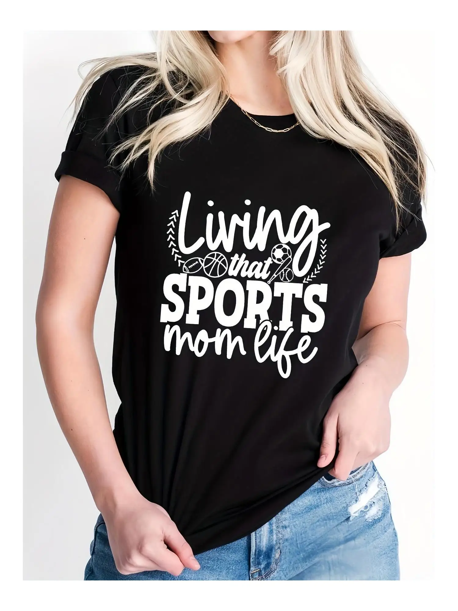

Женская футболка с рисунком «Living That SPORTS Mom Life», повседневная футболка с короткими рукавами и круглым вырезом для спортивных мам, весна-лето