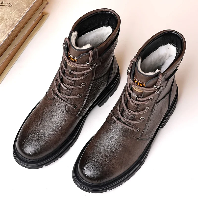 

Luxury leather Men's Thick Soled Snow Boots with Cotton, Fashionable High Top Leather Shoes in Large Size