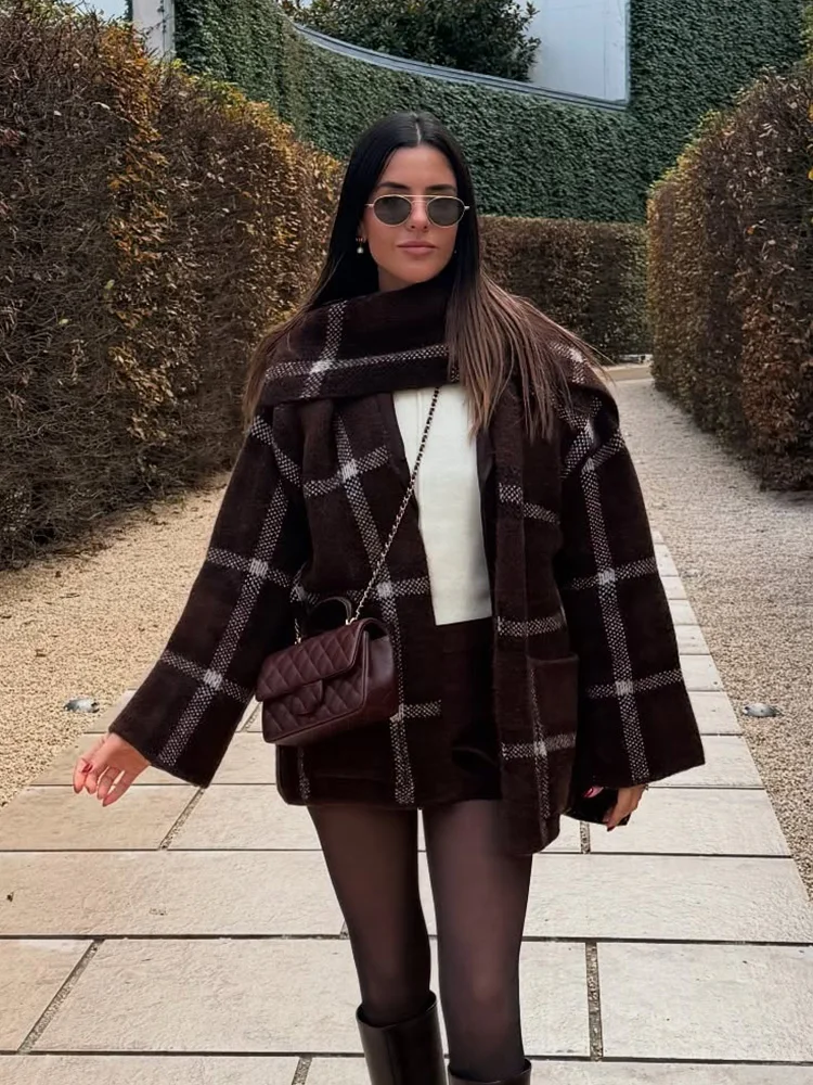 HH automne femmes décontracté ample court Cardigan femme élégant Plaid écharpe col poche décoration à manches longues tricoté manteau de rue