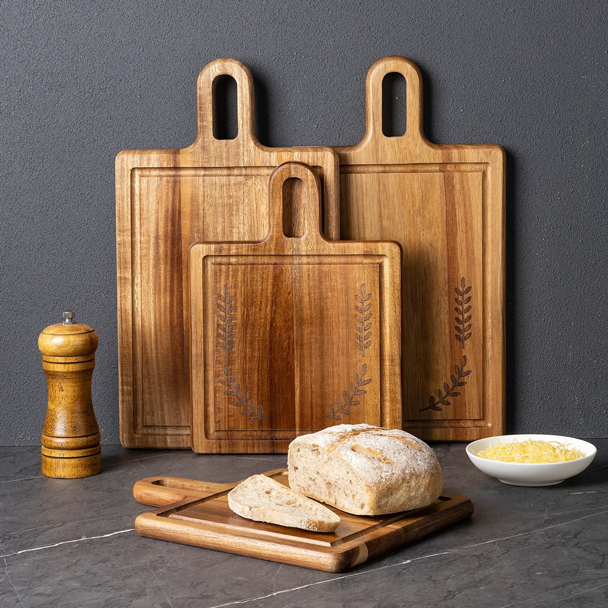 1PC-Square solid wood bread board; cutting board; pizza platter; solid wood steak plate; cake plate; Western dinner plate