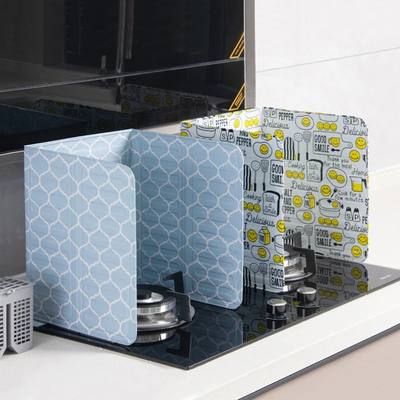 1pcs Kitchen Splash Guard High-Temperature Resistant Heat-Insulating Oil Shield Foldable Foil Grease Guard Hob Surface Protector
