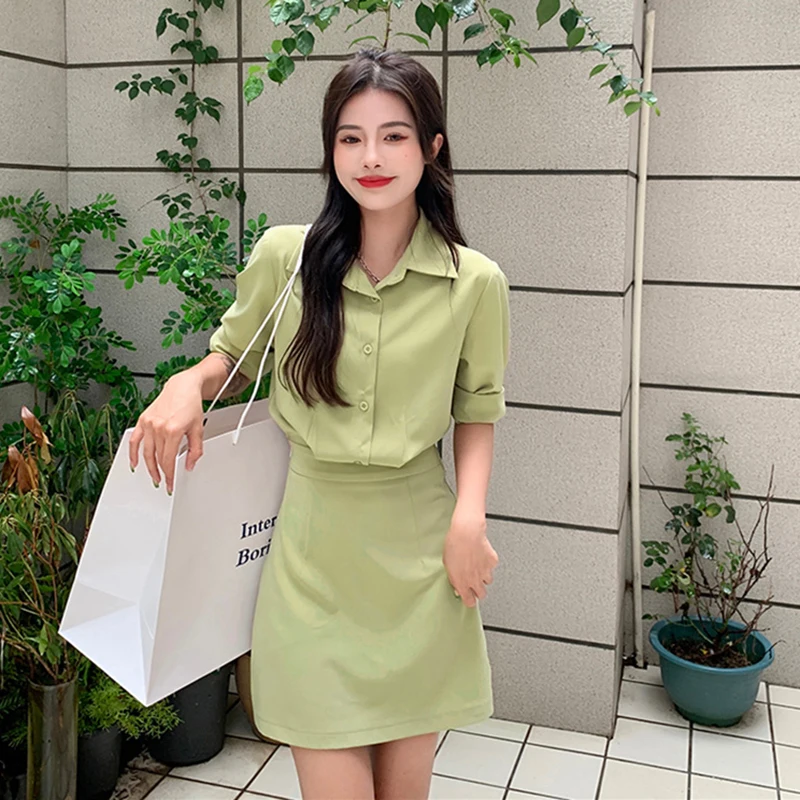 Fake Two-Piece Lapel Short-Sleeved Dress For Women Retro Short Style Solid Color Sweet And Spicy Versatile Spring Summer