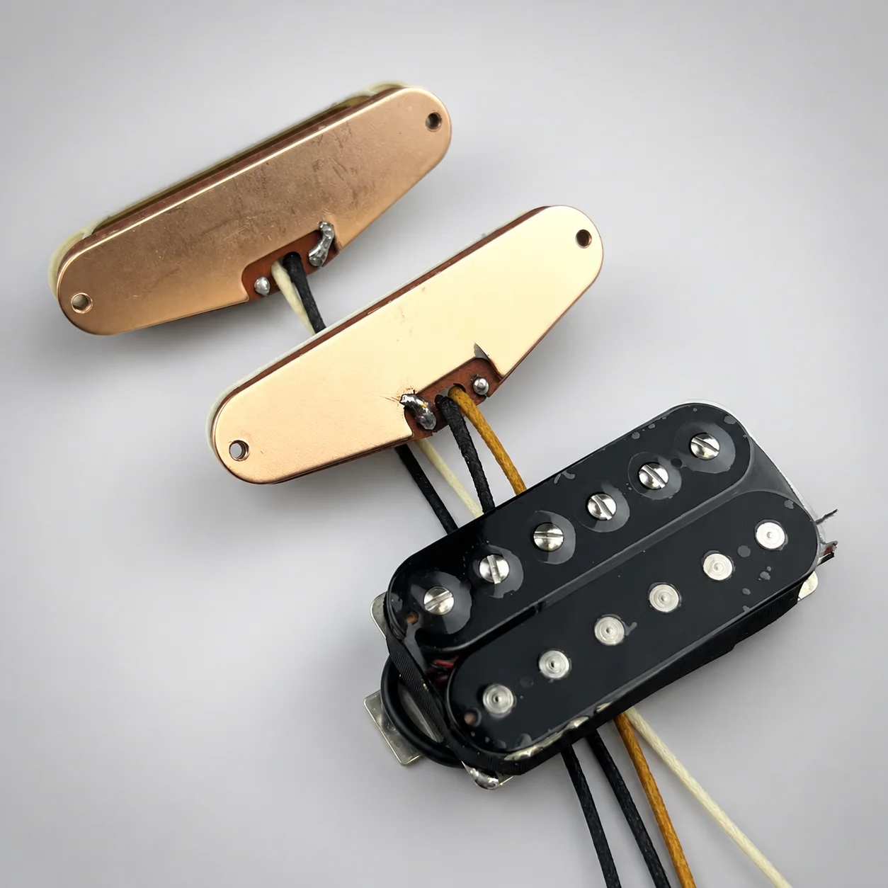 SSH Pickups Set (3 Pickups) - Single/Single/Humbucker for Electric Guitar, Powerful Output & Versatile Tone