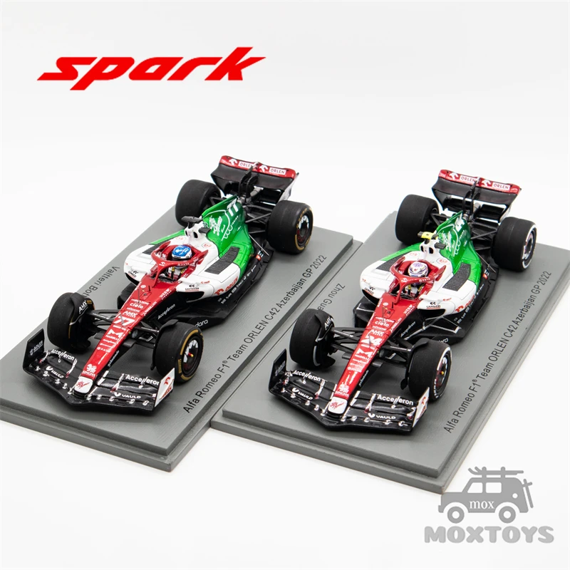 

Модель автомобиля из смолы Spark 1:43 F1 Alfa Romefo ORLEN C42 No.24/No.77