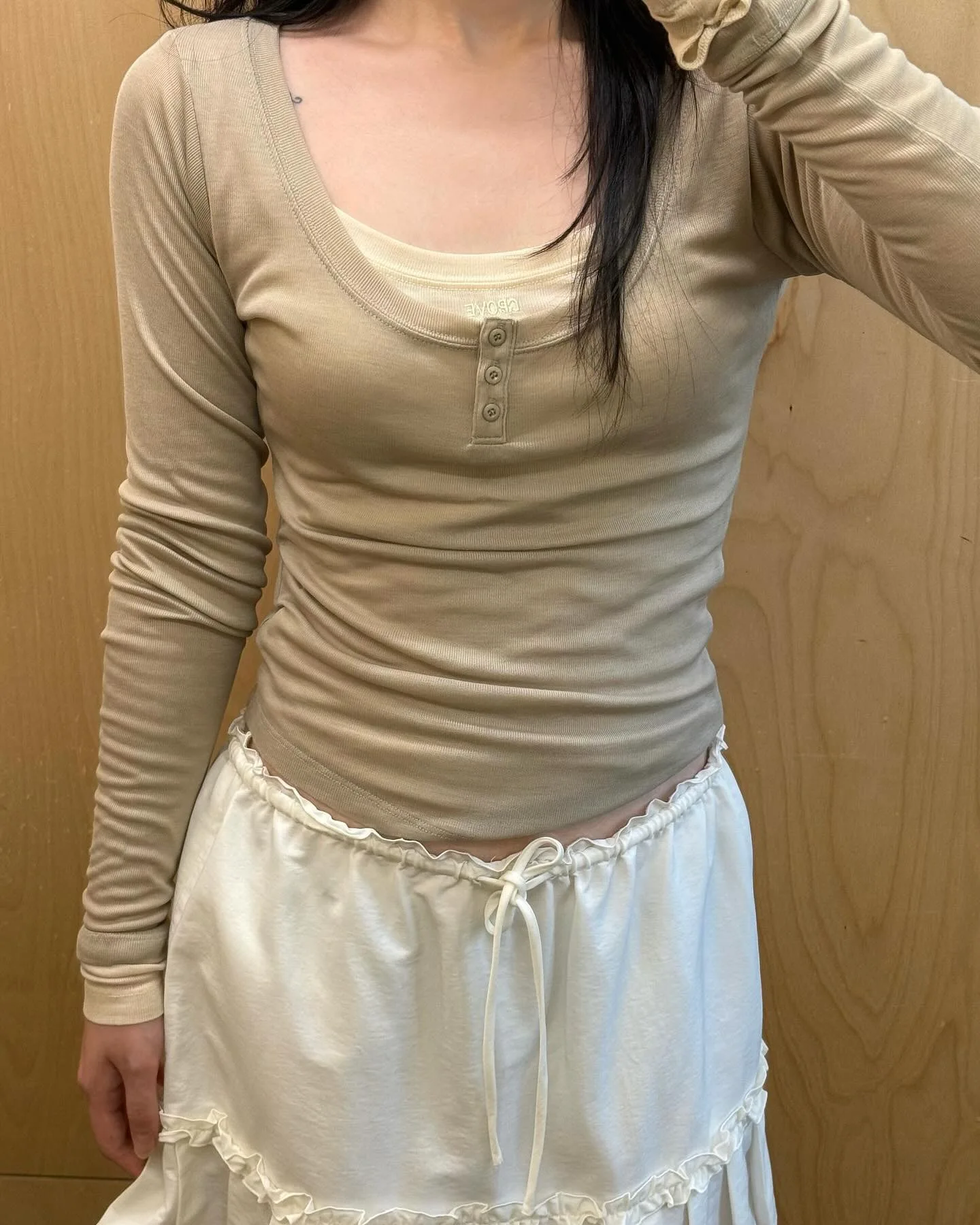 Slim Fit Long Sve U-Ne bouton couleur Pure Base irt haut superposé femme Faion humidité ng mince hiver T-irt