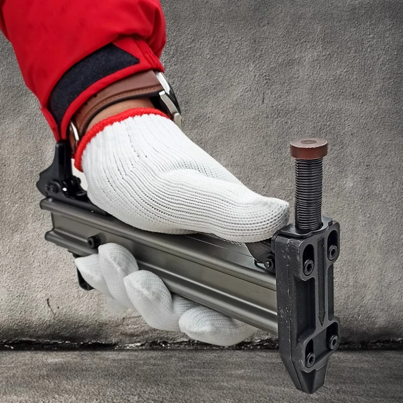 

Manual Concrete Nail Gun ST18 Hand Tacker Tool for Woodworking Cement Mounting Staple Nailing