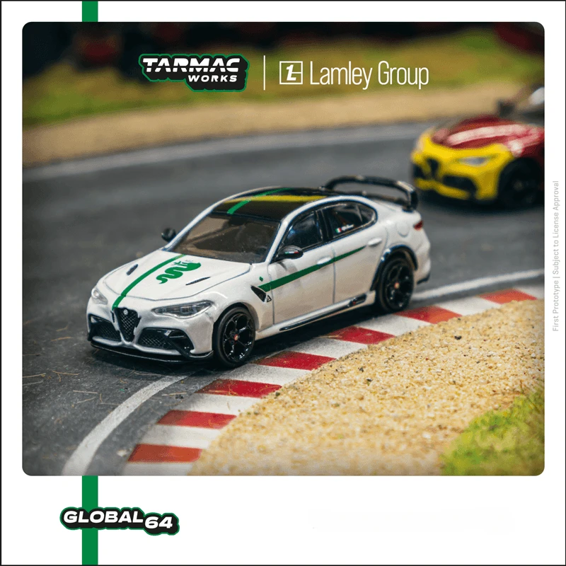 Tarmac Works 1:64 Alfa Giulia GTAm White / Green  Diecast Model Car