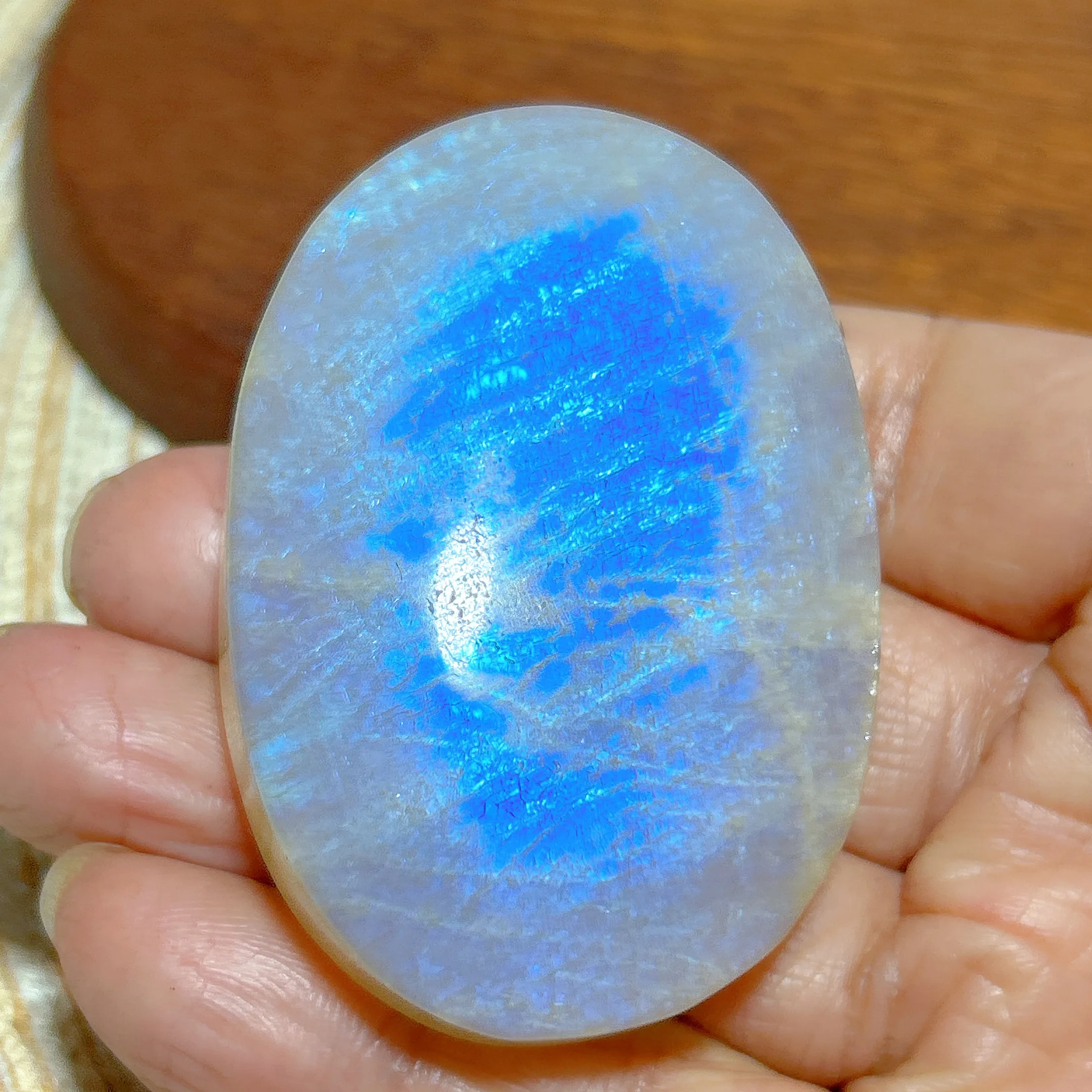 

Healing Natural Crystal Moonstone WIth Sunstone Large Palm Gemstones Polished High Quality Mineral Energy Home Decorations Gift