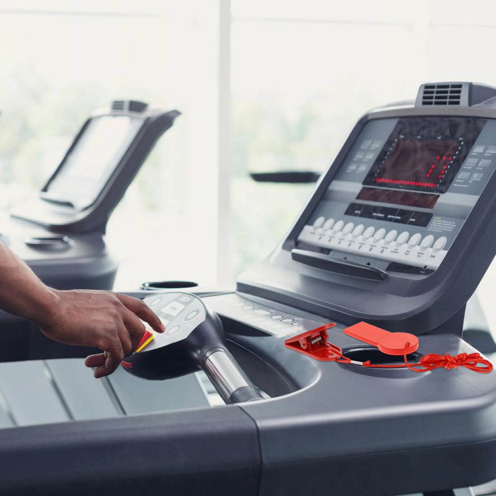 

Treadmill Safety Key Red Magnetic Security Switch Emergency Stop Feature Versatile for Home Commercial Environments