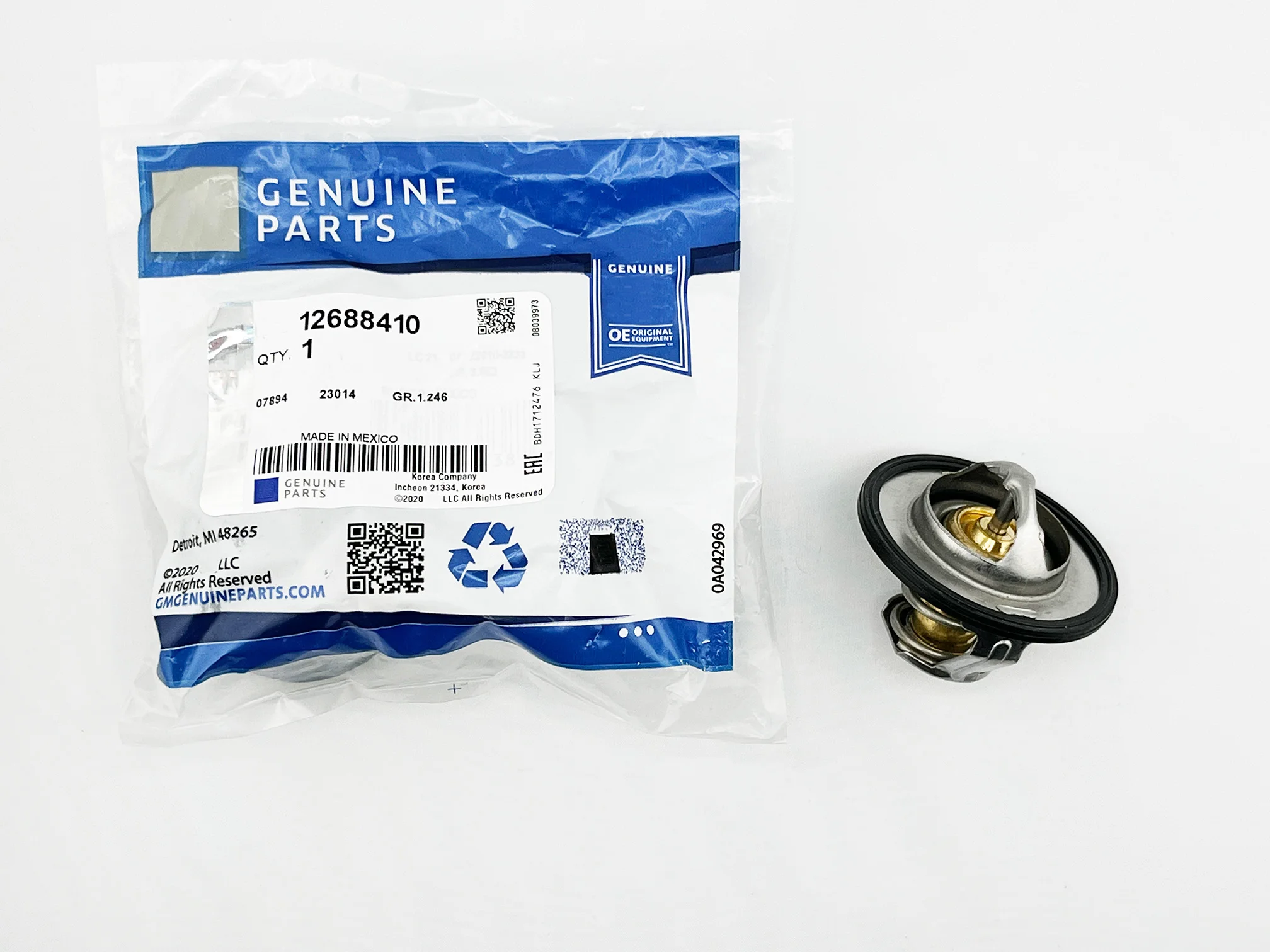 12688410 Engine Thermostat  For Buick LaCrosse Regal Verano Chevrolet Equinox Captiva Malibu Lmpala HHR Cobalt Cavalier Classic