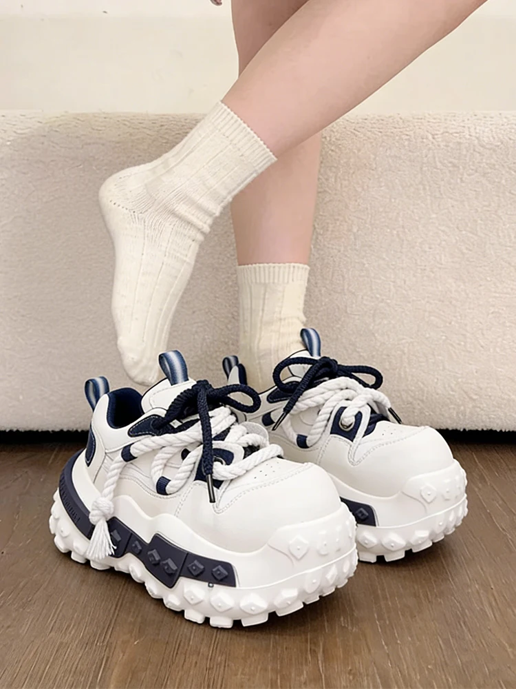 Women's Dad Shoes Thick Bottom Casual Sports Sneakers Spring 2026 New Style Color Block Heightening Slimming Flat Foot Support