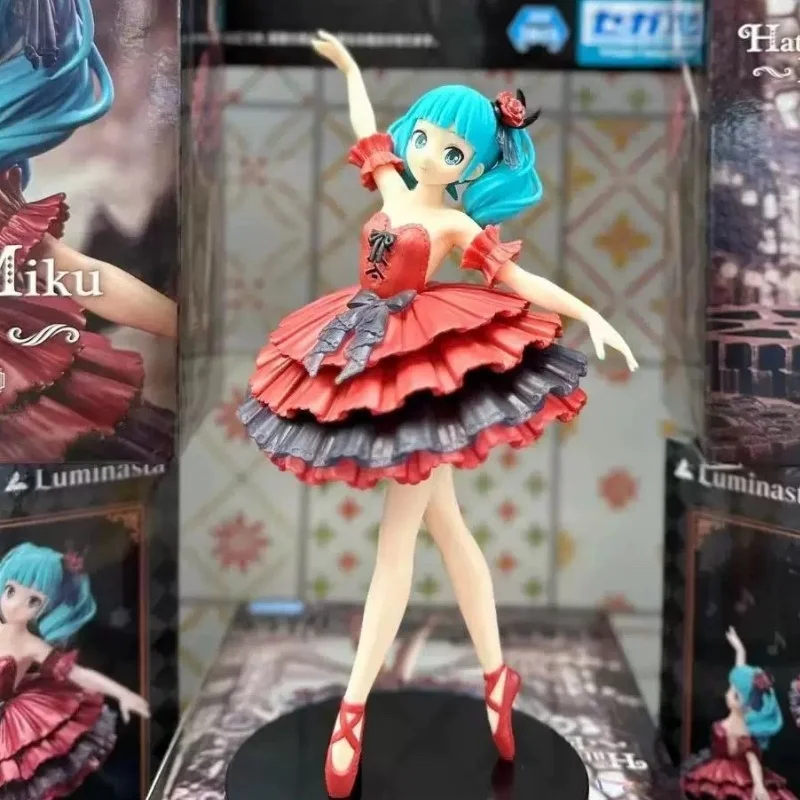 Hatsune Miku: Project DIVA ME In Stock SEGA Luminasta GA39’s “Hatsune Miku-Star” PVC Anime Action Figures Collection Toy