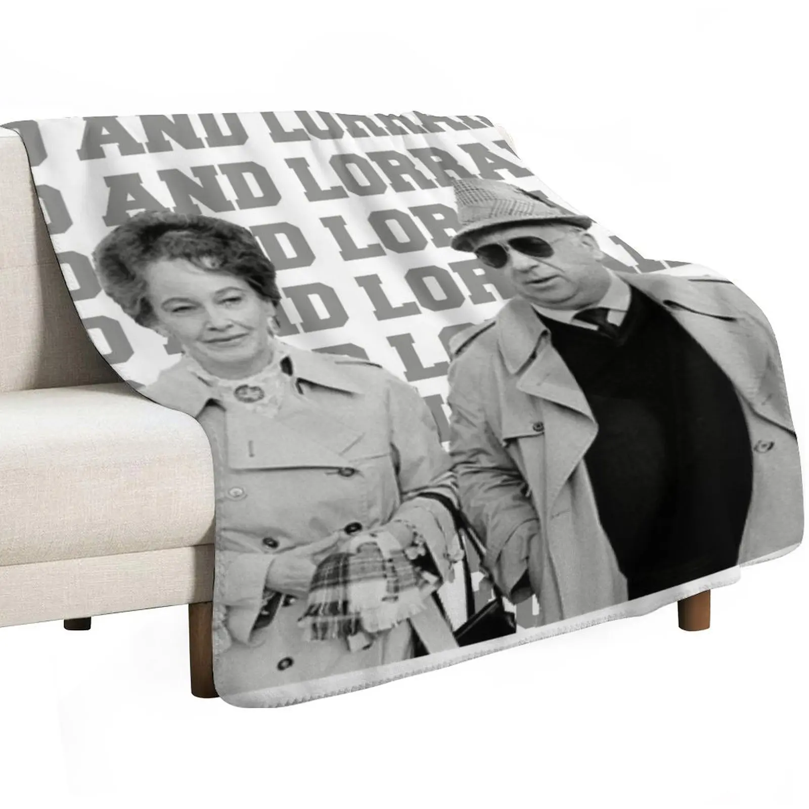Ed and Lorraine Warren shirt Throw Blanket Cute Plaid Blankets Sofas Of Decoration for sofa Designers warm for winter Blankets