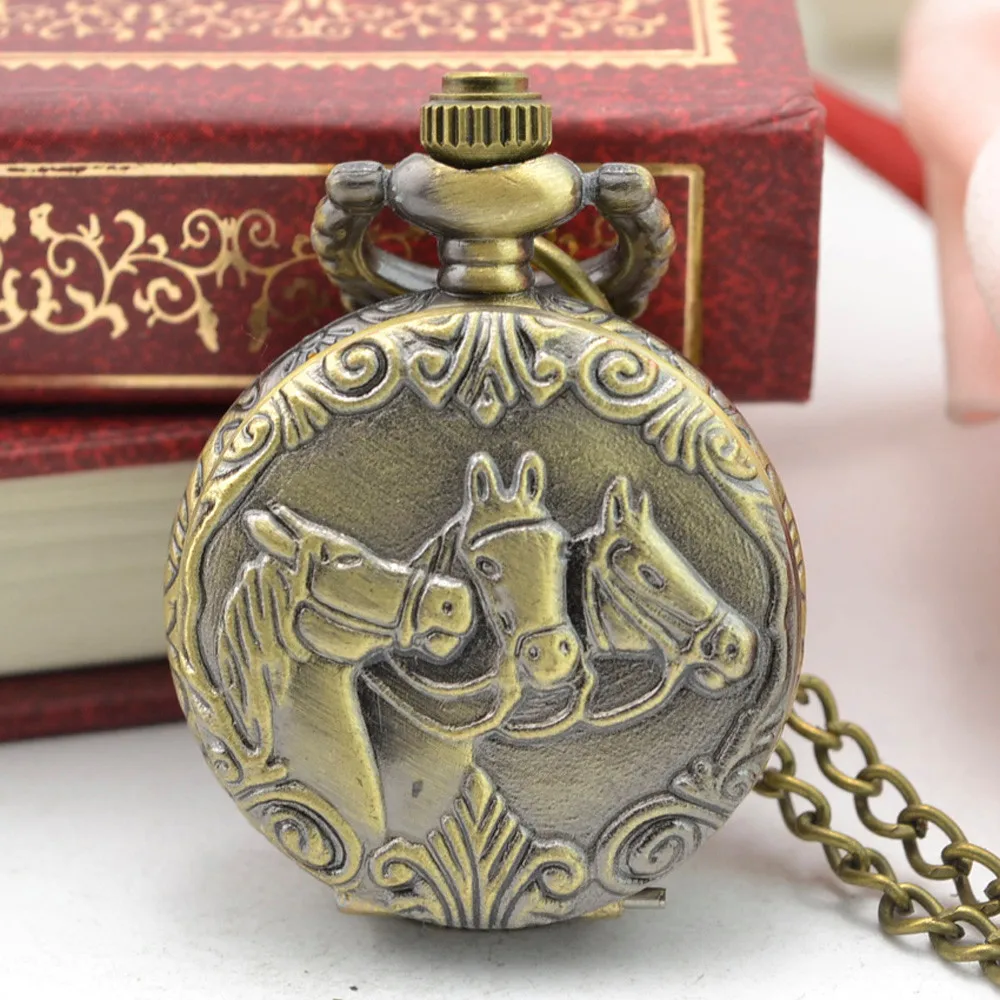 

Fashionable Retro Unisex Pocket Watch Retro Double Display Pocket Watch Quartz Watch Exquisite High Quality Pocket Watch