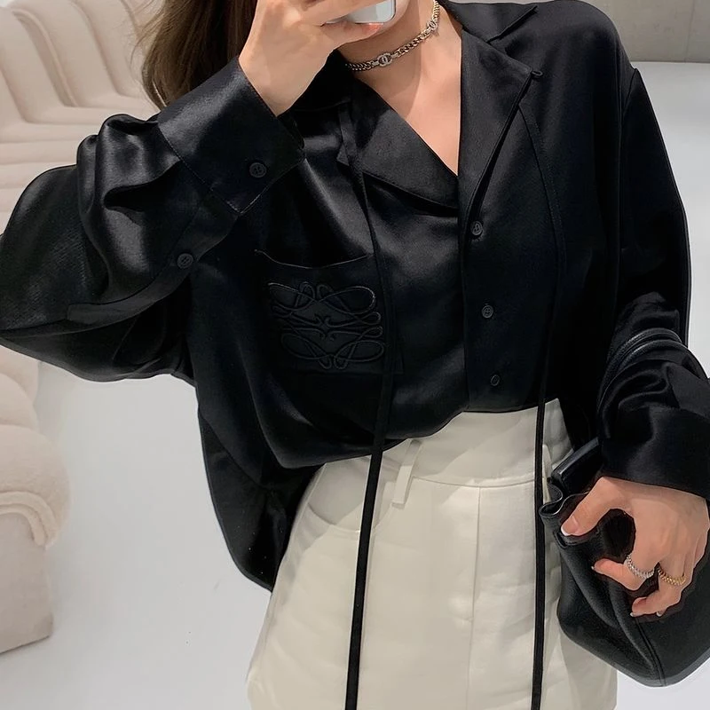 Spring Autumn New POLO Collar Long Sleeve Shirt Women High Street Solid Color Elegant Button Cardigan Embroidered Pockets Tops