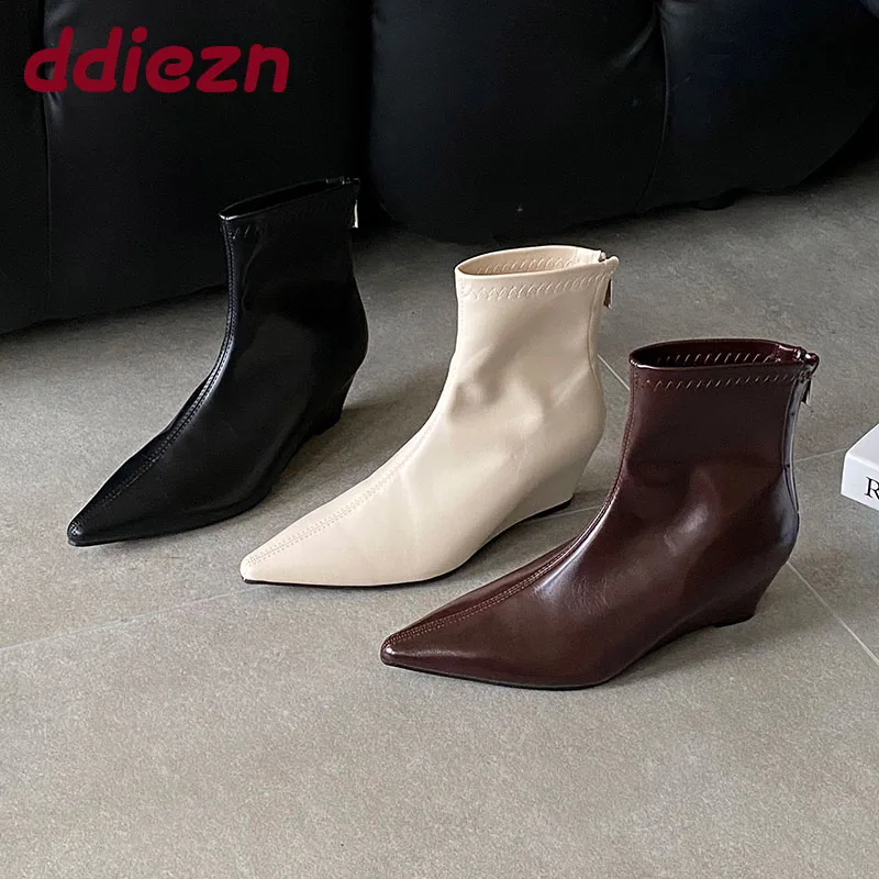 

Современные женские ботильоны с острым носком на танкетке, модные эластичные женские короткие эластичные ботинки, женская обувь на молнии