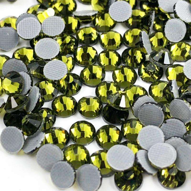 

Top Quality Peridot HotFix Rhinestones ss6 ss10 ss12 ss16 ss20 Iron On Flatback Hot Fix Rhinestones For Nail Art Clothing Crafts