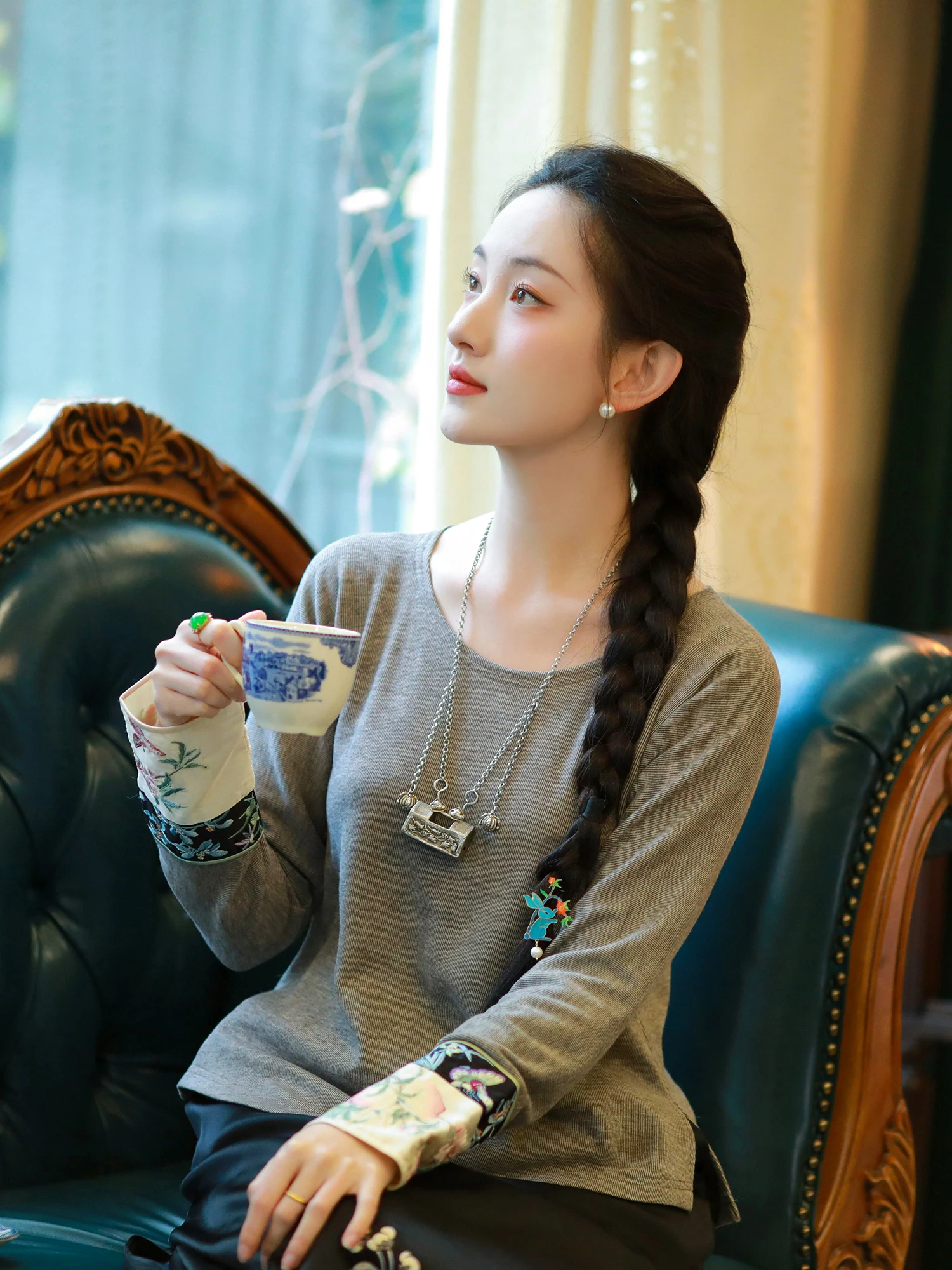 

Термокофта Fuyun Chaohua с воротником, винтажная, с вышивкой, универсальная, базовый слой, свободный крой, из смесового полиэстера, с длинными рукавами