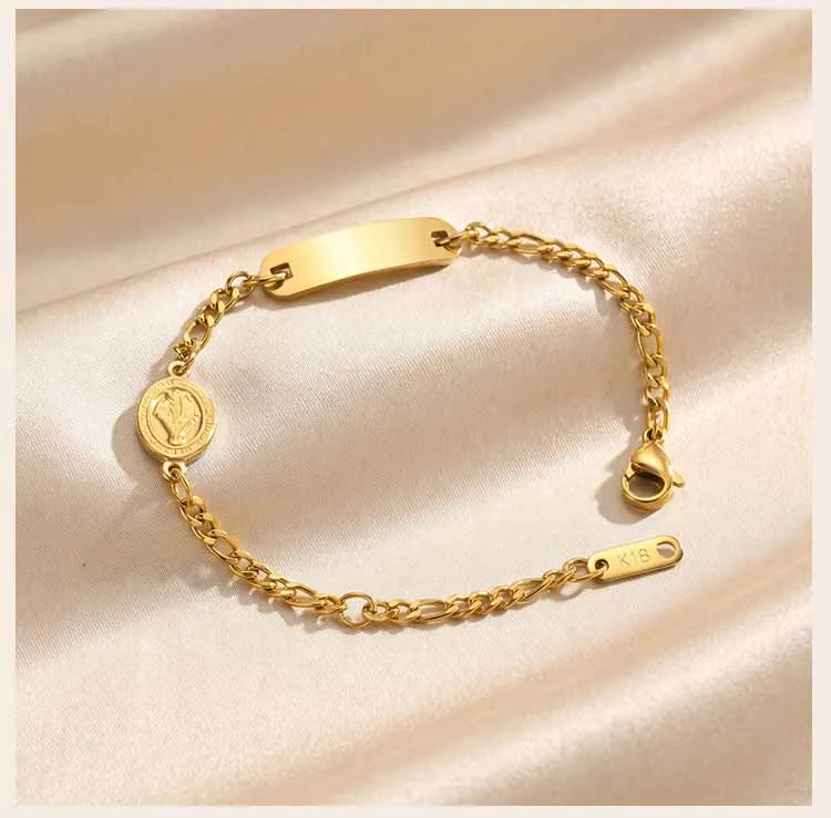 Personalisiertes Namens-ID-Armband für Frauen und Kinder, Jungfrau-Maria-Anhänger, vergoldeter Edelstahl, wasserdichtes religiöses Geschenk – Detail 8