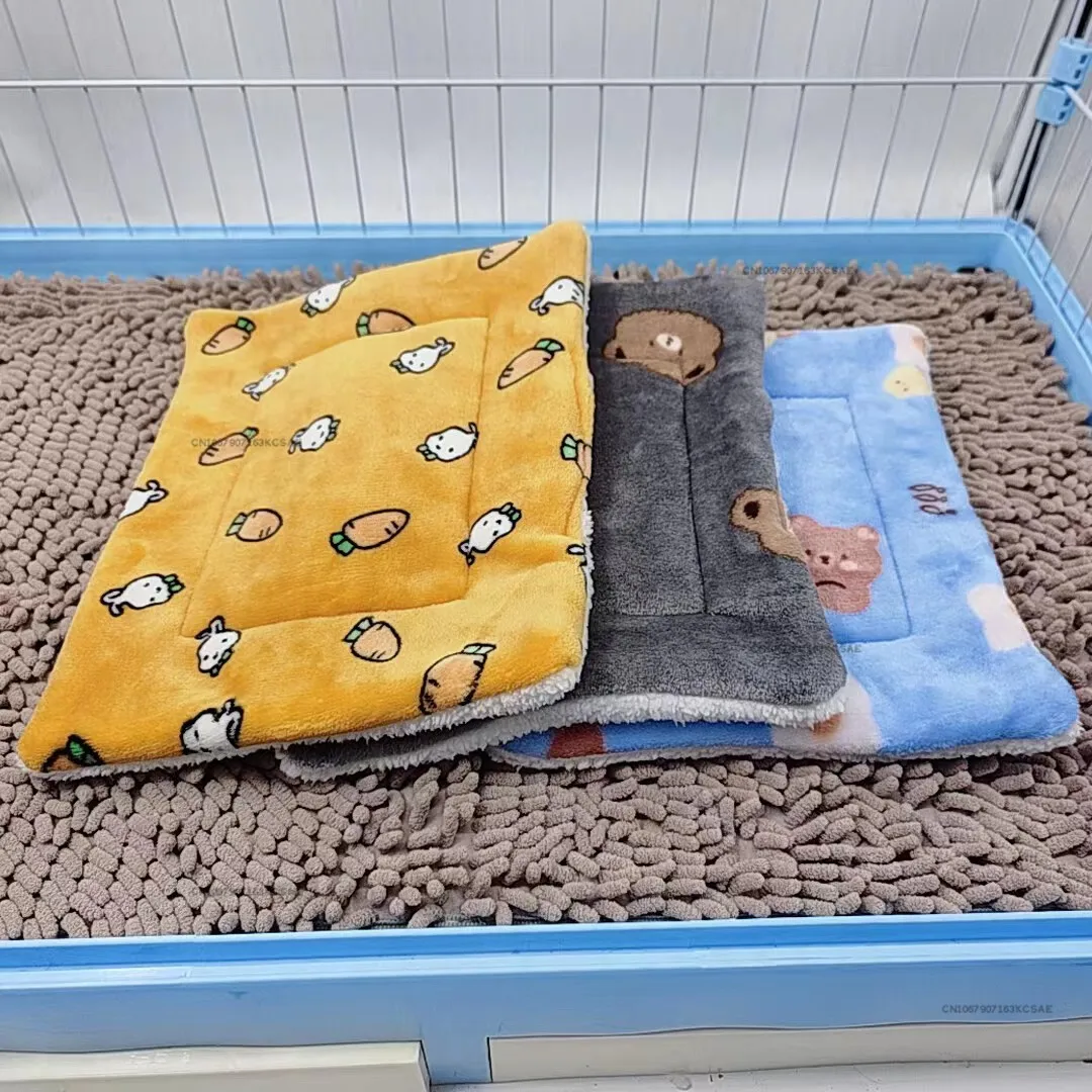 Chinchilla Rabbit Soft Bed Mat House Nest Hamster Accessories Small Animal Guinea Pig Hamster Bed House Winter Warm Squirrel