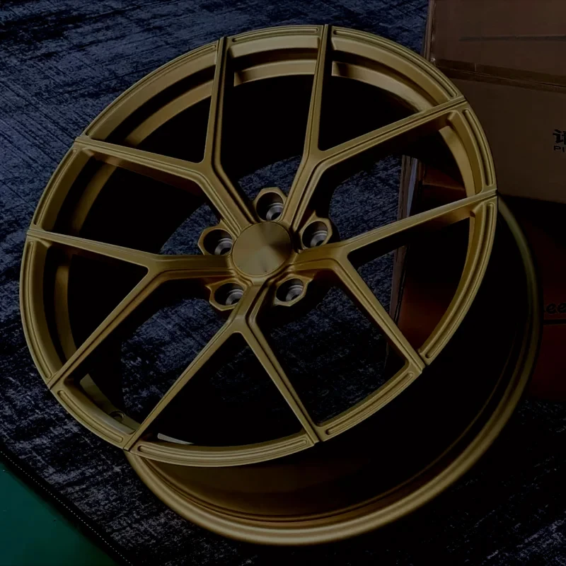 16‑24 Inch Light‑Weight Forged Racing Wheel Kit, High‑Grade Golden Aluminum Alloy Rims 5x114.3 5x120 For Passenger Car Aftermark