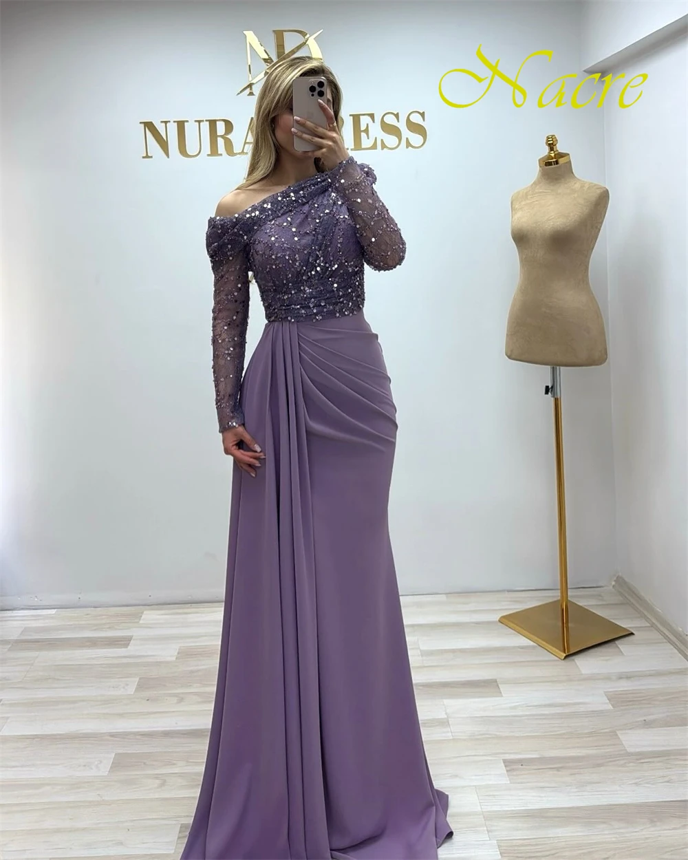Customized Luxury One Shoulder Long Sleeves Evening Dress Temperament Crystal Homecoming Dresses Fashion Bridal Party Gowns