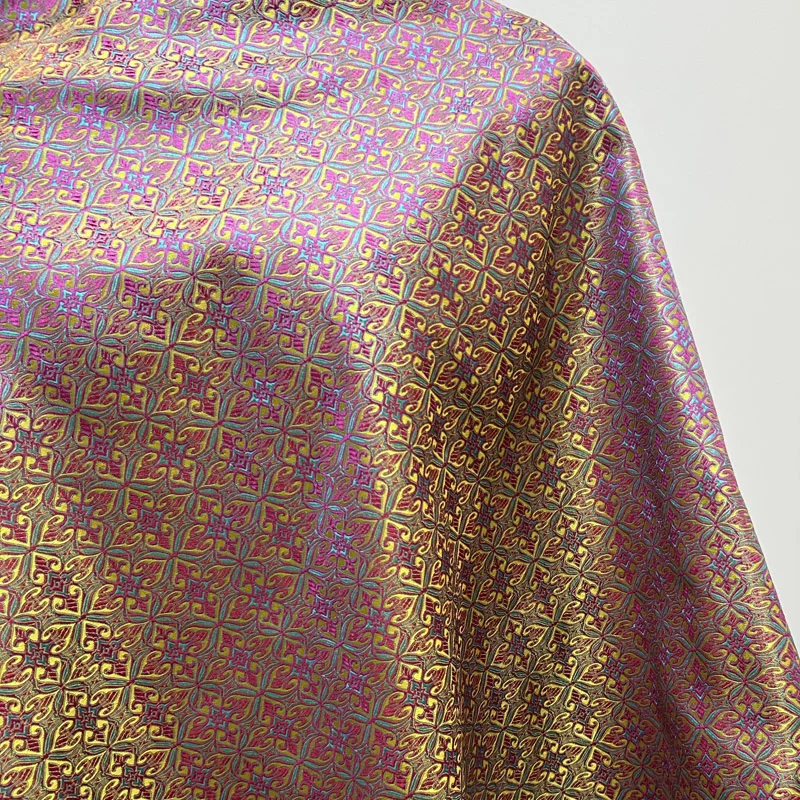 Brocado jacquard nigeriano colorido pré-cortado, tecido geométrico com padrões vibrantes para projetos de artesanato de estofados de vestidos