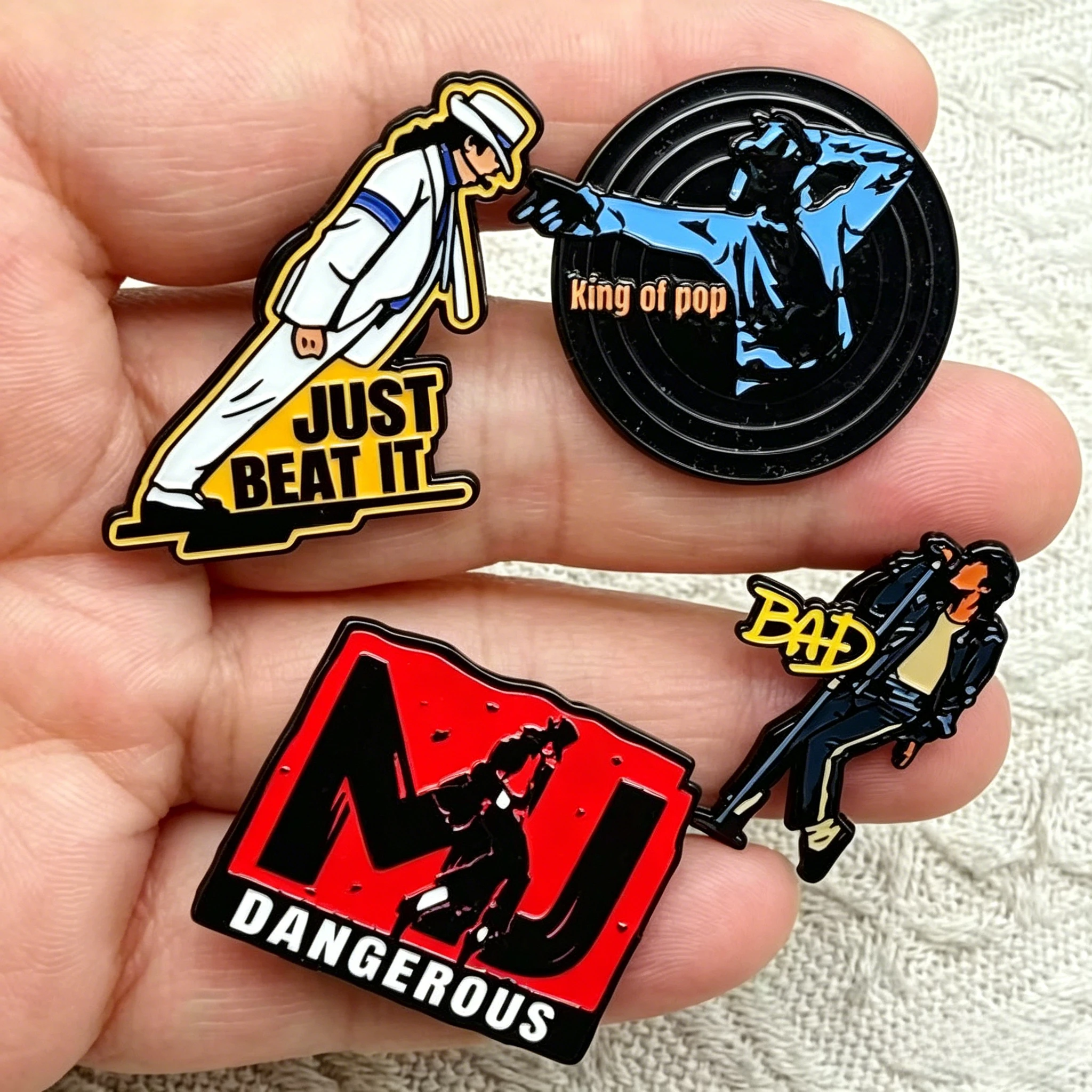 Michael Jackson Enamel Pins Mu - Women Bags Discount review and price