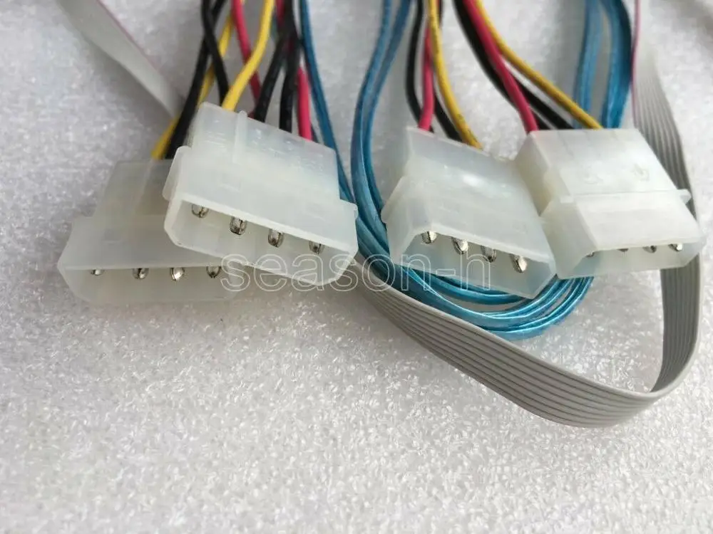 Standard Mini SAS SFF-8643 auf 4 SAS 29pin SFF-8482 Datenserverkabel 60CM