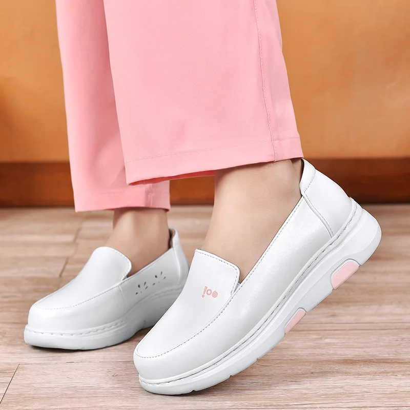 New Style Mute Schuhe Damen Soft Bottom weiß atmungsaktiv Keil bequeme rutsch feste Arbeits schuhe für Frauen