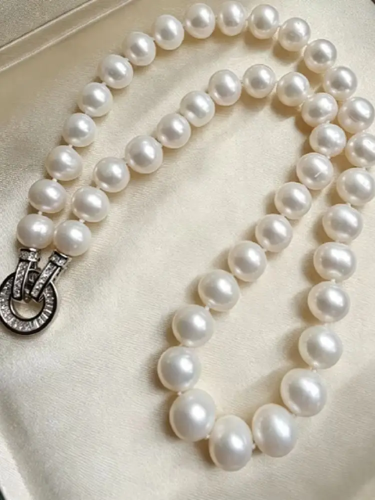 Beautiful necklace AAAA 8-9mm natural Japanese white pearl necklace 18 in