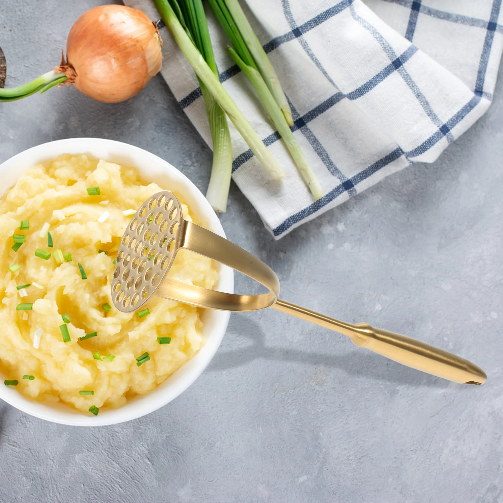 

Stable Stainless Steel Potato Masher Ergonomic Grip Versatile Vegetable Masher Easy Clean Dishwasher Safe Home Cooking Utensil